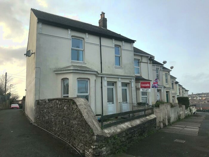 2 Bedroom Flat To Rent In Oakfield Terrace Road, Cattedown, Plymouth, PL4