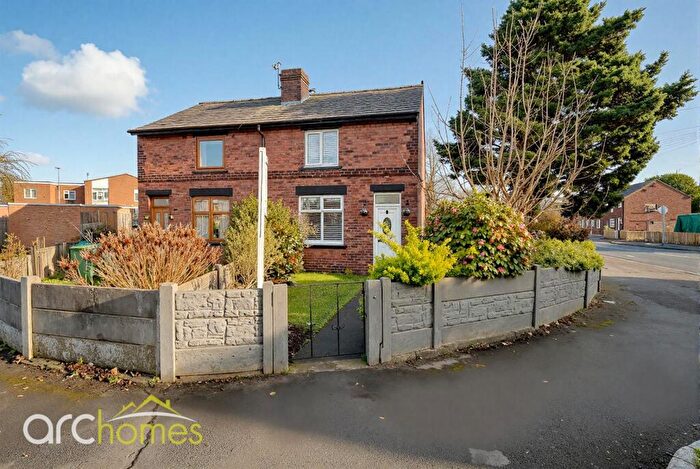 2 Bedroom Semi Detached House For Sale In Car Bank Street, Atherton, Manchester, M46