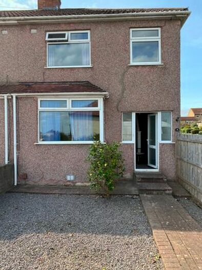 4 Bedroom Terraced House To Rent In Wallscourt Road, Filton, Bristol, BS34