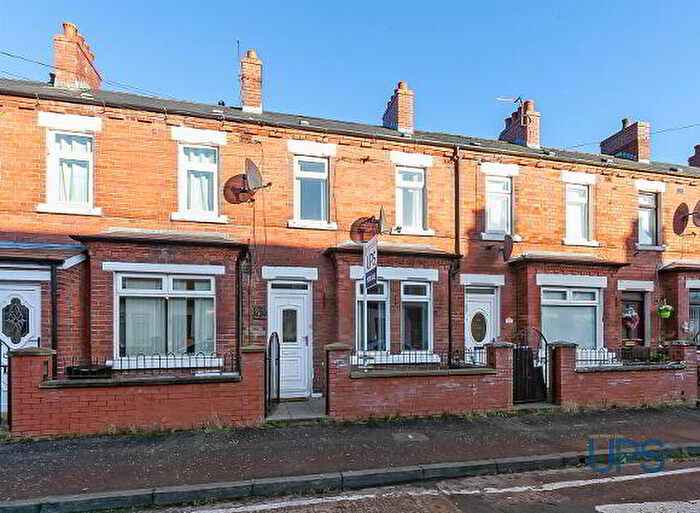 3 Bedroom Mid Terraced House For Sale In Amcomri Street, Belfast, BT12