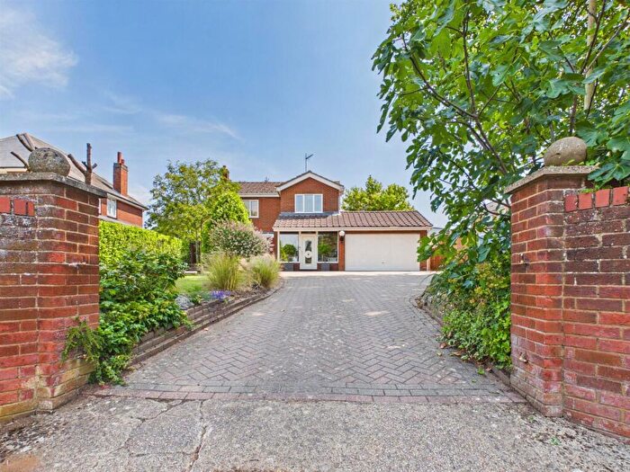 4 Bedroom Detached House For Sale In London Road, Downham Market, PE38