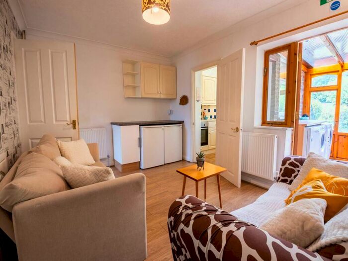 5 Bedroom House To Rent In Broad Oak Road, Canterbury, Kent, CT2