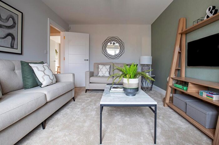 3 Bedroom Semi-Detached House For Sale In Faversham Lakes, Faversham, ME13