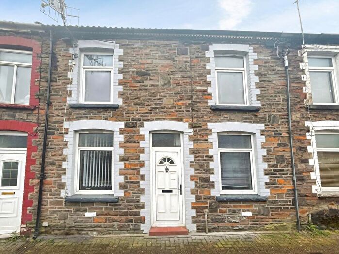 3 Bedroom Terraced House To Rent In West Taff Street, Porth, Rhondda Cynon Taf, CF39