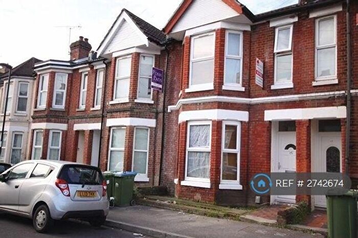 6 Bedroom Terraced House To Rent In Tennyson Road, Southampton, SO17