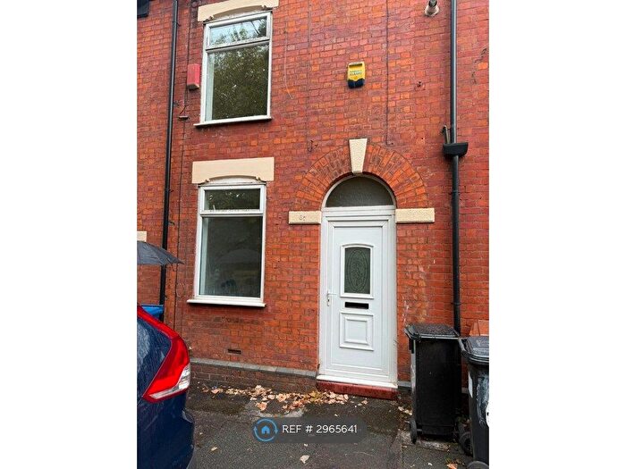 2 Bedroom Terraced House To Rent In Church St, Stockport, SK4