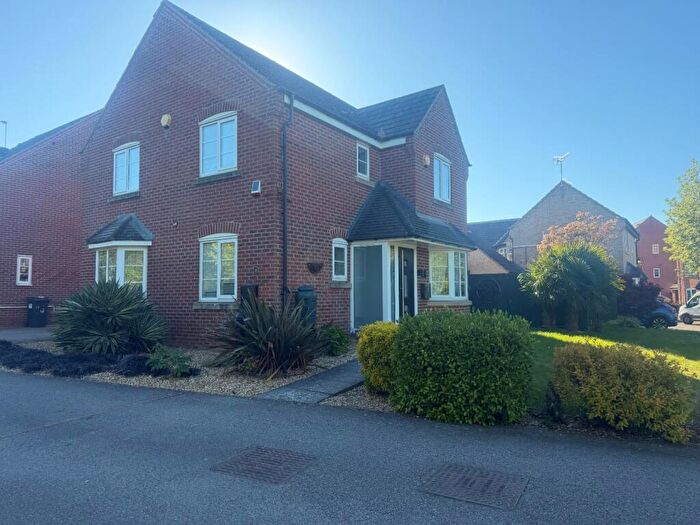 4 Bedroom Detached House To Rent In Harefield, Grange Park, Northampton, NN4