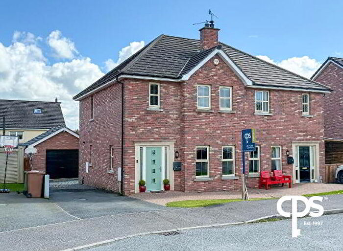 3 Bedroom Semi-Detached House For Sale In Cavanacaw Manor, Armagh, BT60