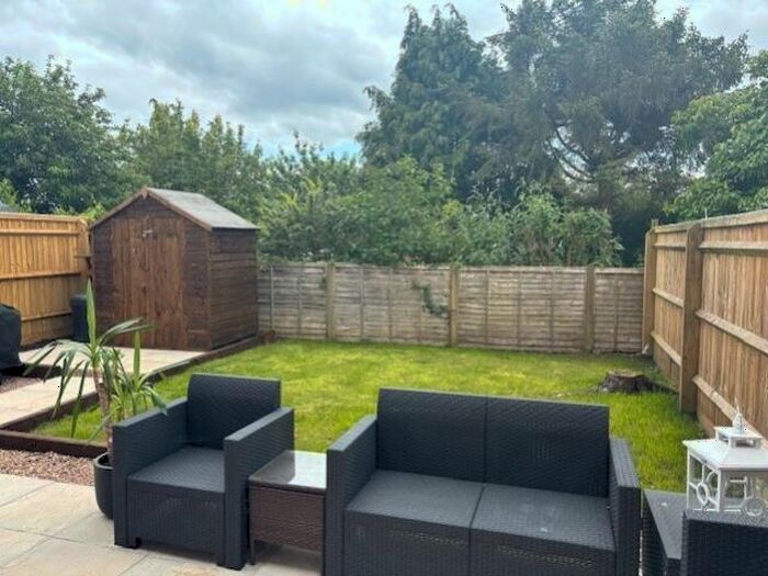 3 Bedroom Semi-Detached House To Rent In Corbett Road, Carterton, Oxfordshire, OX18