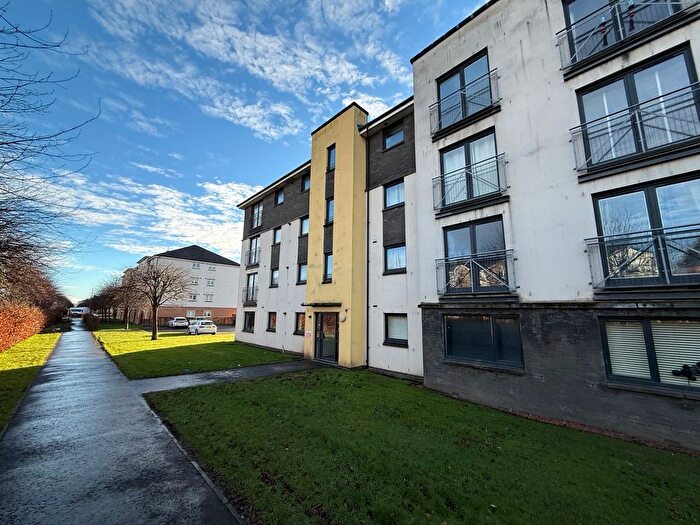 2 Bedroom Flat To Rent In Kenley Road, Renfrew, PA4