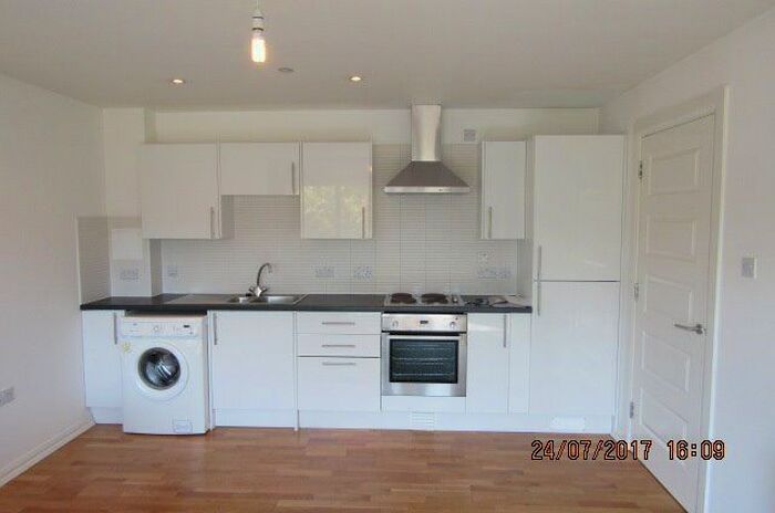 2 Bedroom Flat To Rent In Hawkhill, Dundee, DD1