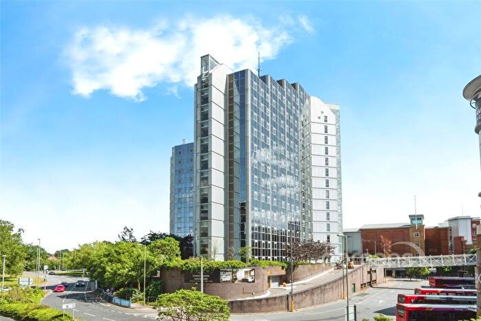 Flat To Rent In Churchill Place, Churchill Way, Basingstoke, RG21