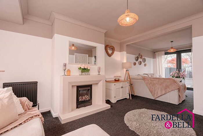 4 Bedroom Semi Detached House For Sale In Raygill Avenue, Burnley, BB11