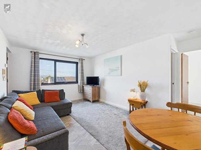 2 Bedroom Flat For Sale In Bleaswood Road, Oxenholme, LA9