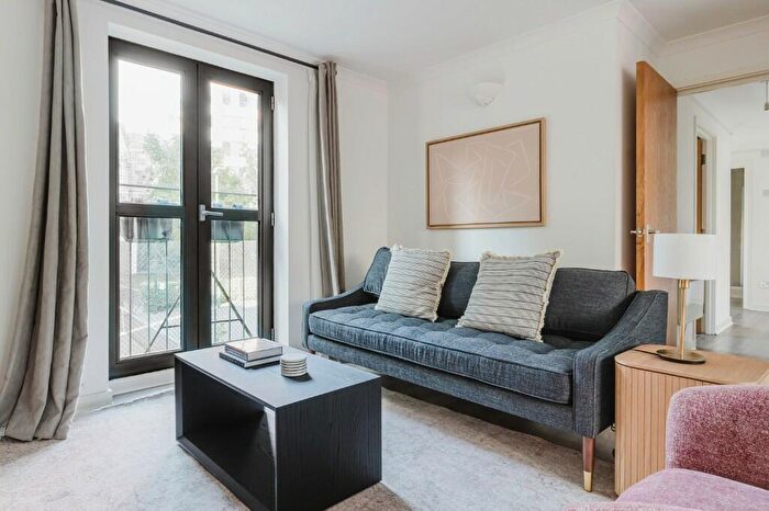 2 Bedroom Apartment To Rent In Wormwood Street, London, EC2M