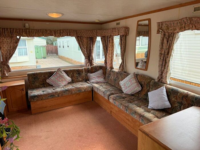 2 Bedroom Mobile/park Home To Rent In Miles Tree Lane, Coventry, CV2