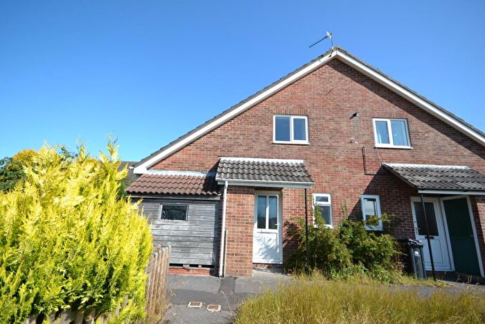 1 Bedroom Semi-Detached House To Rent In Shaftesbury, Dorset, SP7