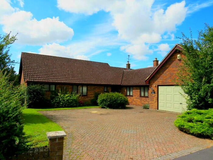 4 Bedroom Detached Bungalow To Rent In Boundary Road, Hockwold, Thetford, IP26