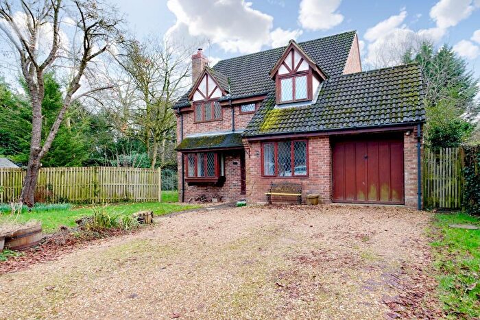 4 Bedroom Detached House For Sale In Station Road, Kimbolton, PE28