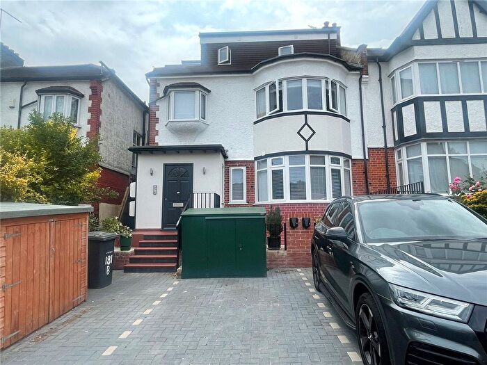 2 Bedroom Flat To Rent In Cranley Gardens, London, N10
