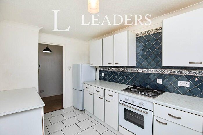 2 Bedroom Apartment To Rent In Barley Close, DE21