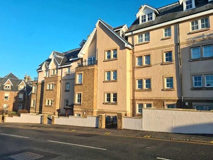 2 Bedroom Flat To Rent In Station Road, North Berwick, EH39