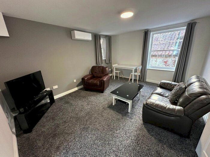 2 Bedroom Flat To Rent In Mill Wynd, Yarm, TS15