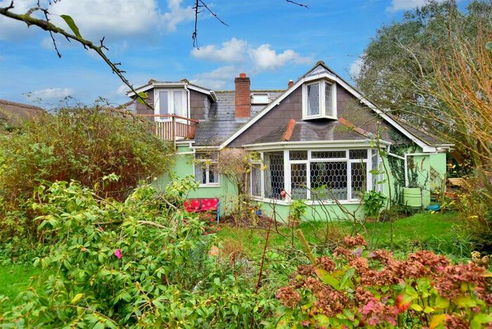 4 Bedroom Bungalow For Sale In Limerstone, Newport, Isle Of Wight, PO30
