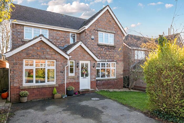 5 Bedroom Detached House For Sale In Pear Tree Way, Landkey, Barnstaple, Devon, EX32