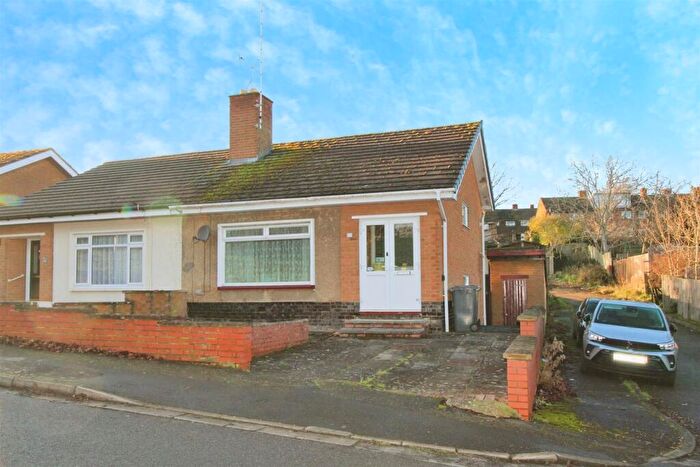 2 Bedroom Semi Detached House For Sale In Coton Road, Hillmorton, Rugby, CV21