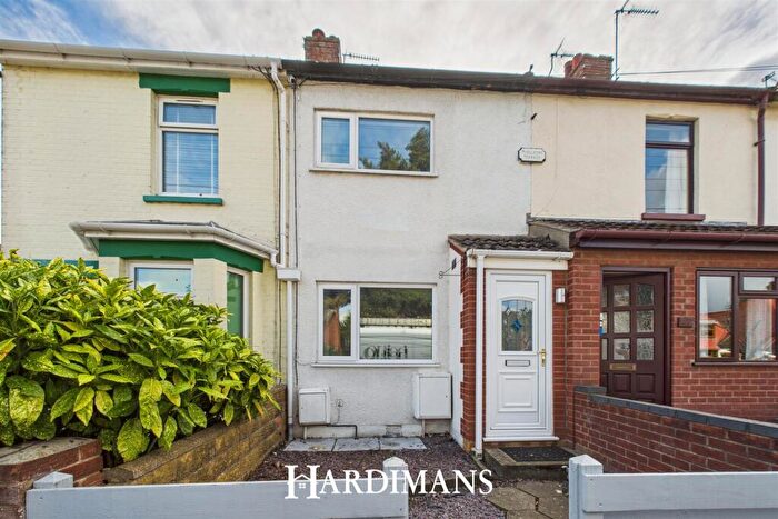 3 Bedroom Terraced House For Sale In Oulton Road North, Lowestoft, NR32