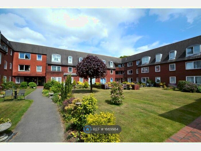 1 Bedroom Flat To Rent In Homelands House, Ferndown, BH22
