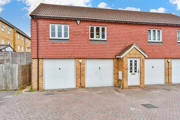 1 Bedroom Apartment For Sale In Monarch Drive, Kemsley, Sittingbourne, Kent, ME10