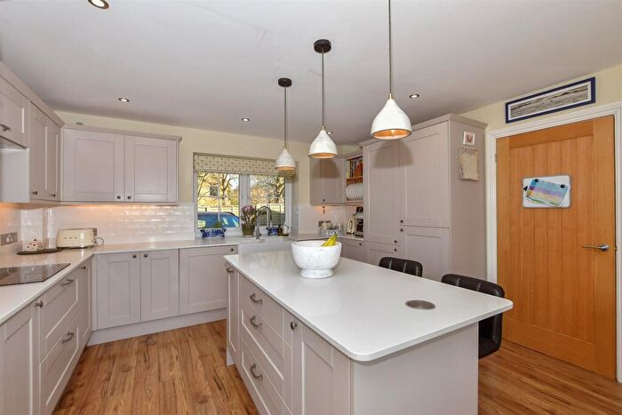 3 Bedroom Detached House For Sale In Upper Street, Hollingbourne, Maidstone, Kent, ME17
