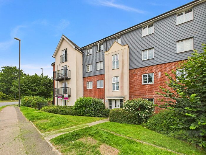 2 Bedroom Property To Rent In Grayrigg Road, Maidenbower, RH10