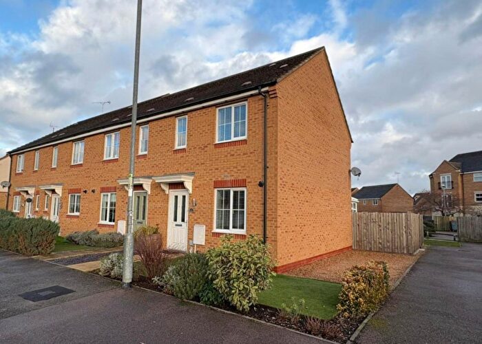 2 Bedroom End Terrace House For Sale In Johnson Drive, Leighton Buzzard, LU7
