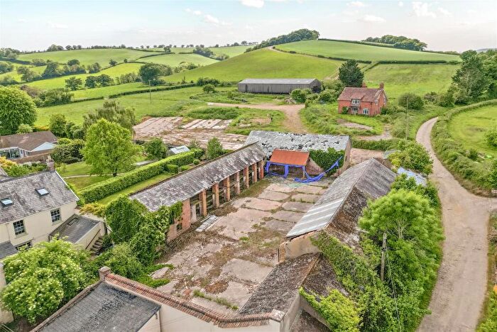 Detached House For Sale In Cowley, Exeter, EX5