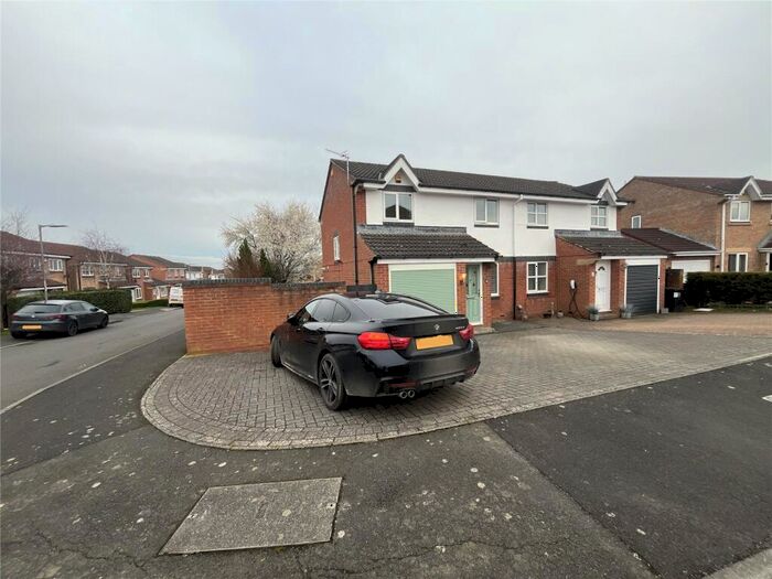 3 Bedroom Semi-Detached House To Rent In Beckett Close, Bishop Auckland, DL14