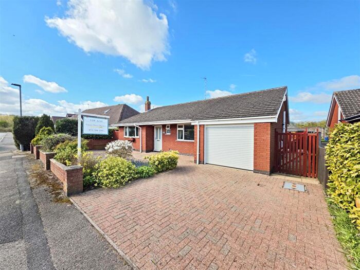 3 Bedroom Detached Bungalow For Sale In West End, Calverton, Nottingham, NG14