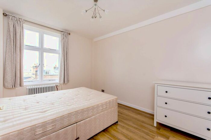 1 Bedroom Flat To Rent In Abercorn Place, St John's Wood, London, NW8