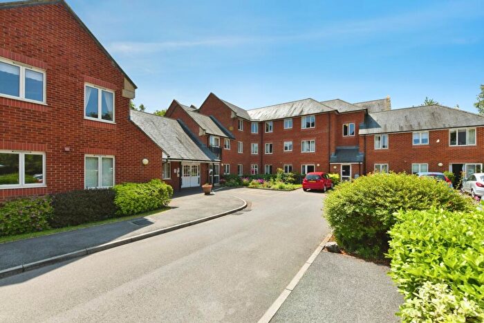 2 Bedroom Flat For Sale In Mondyes Court, Wells, Somerset, BA5