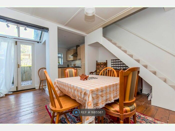 2 Bedroom Terraced House To Rent In London Road, Westerham, TN16