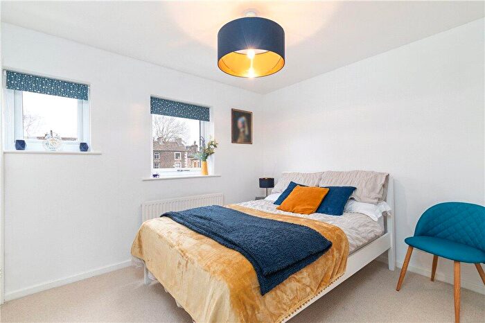 2 Bedroom End Of Terrace House For Sale In Beckside Close, Addingham, Ilkley, West Yorkshire, LS29