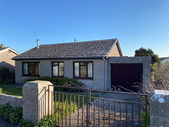 3 Bedroom Bungalow For Sale In Church Close, Marloes, SA62