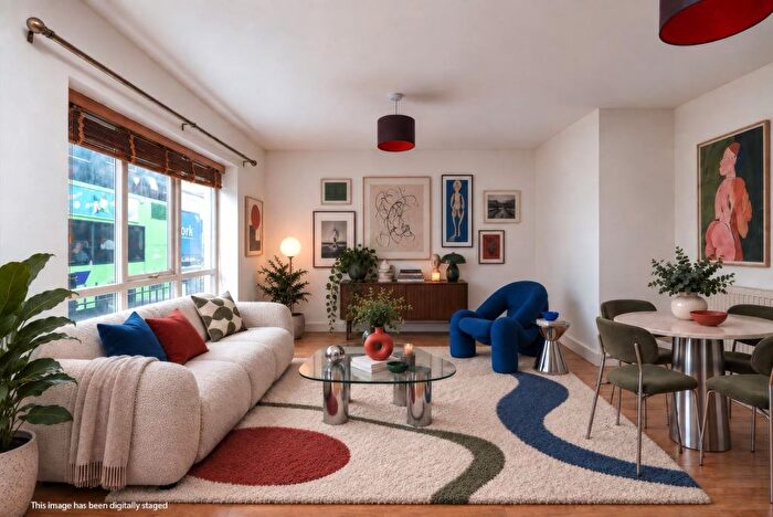 2 Bedroom Flat For Sale In Linden Quarter, Bedminster, BS3