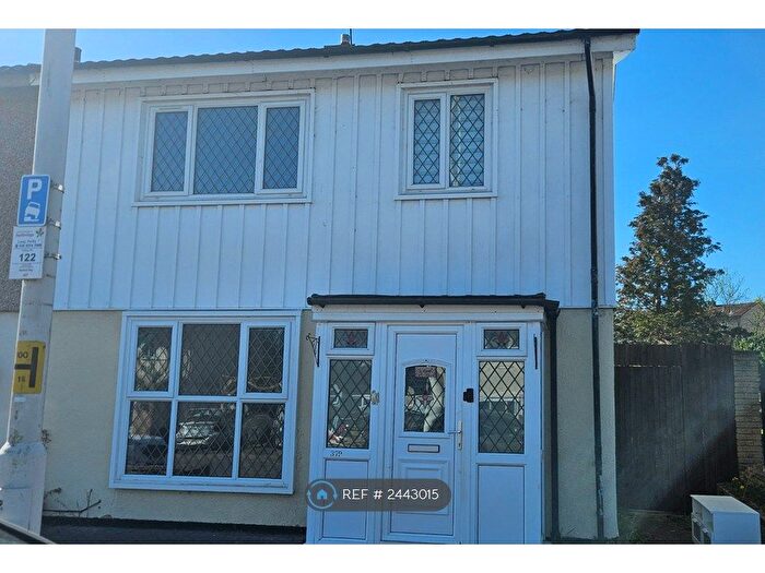 3 Bedroom Semi-Detached House To Rent In Manford Way, Chigwell, IG7