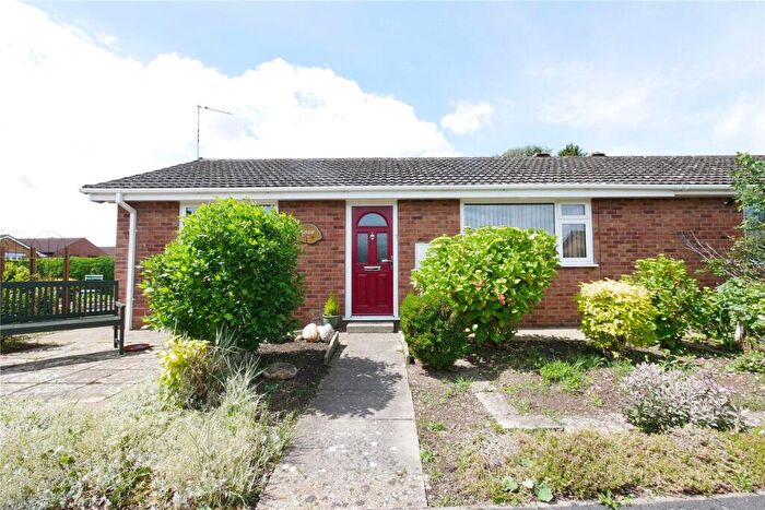 2 Bedroom Bungalow For Sale In Evison Crescent, Alford, Lincolnshire, LN13
