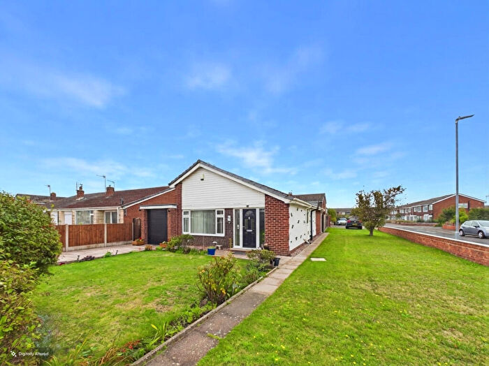 2 Bedroom Bungalow For Sale In Pilling Avenue, Lytham St. Annes, FY8