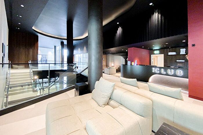 2 Bedroom Flat For Sale In Owen Street, Manchester, M15