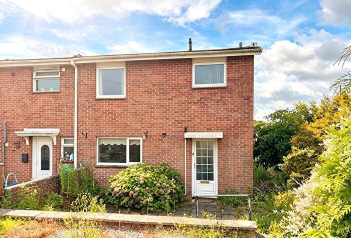 3 Bedroom Semi-Detached House For Sale In The Keelings, Cinderford, GL14